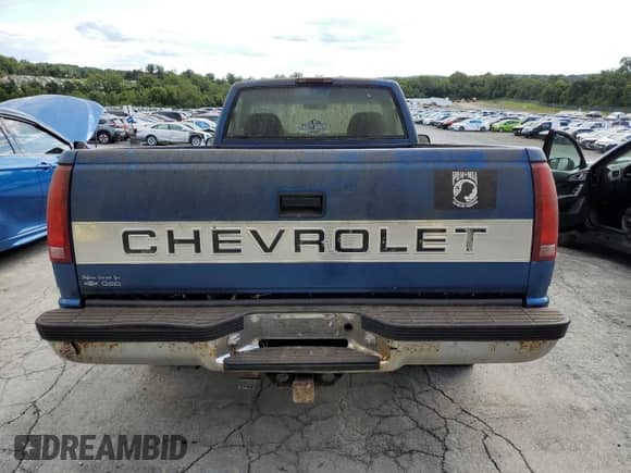 1997 Chevrolet Silverado 1500 z VIN 1GCEK14M7VE226257, wystawiony jako Copart lot #70229755 z przebiegiem 132 114 mil mil oraz Czysty tytuł • Clean title. Historia ofert i sprzedaży dostępna na DreamBid. Obrazek 6.