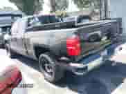 2015 Chevrolet Silverado 1500 LT z VIN 1GCVKREH0FZ195024, wystawiony jako IAAI lot #42761282 z przebiegiem Nie podano mil oraz . Historia ofert i sprzedaży dostępna na DreamBid. Obrazek 3.