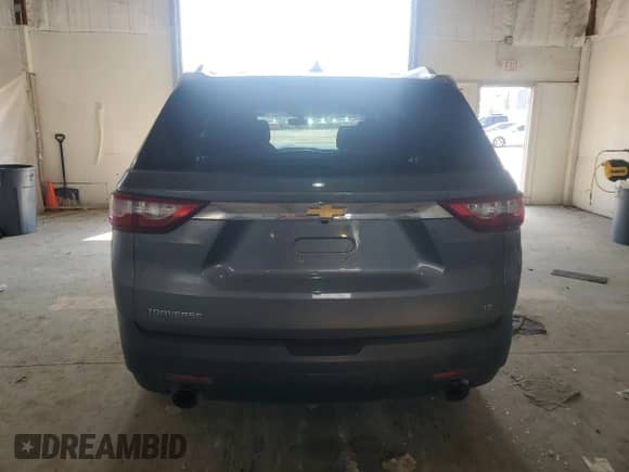 2018 Chevrolet Traverse LT Cloth with VIN 1GNERGKW3JJ107875, listed as a Copart auction lot 61627745 with 133,980 mi miles and Salvage title. Bid and sale history available at DreamBid. Image 6.