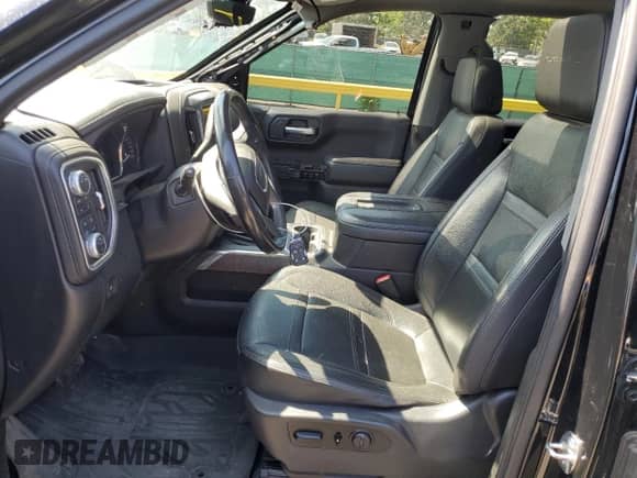 2021 GMC Sierra 1500 Denali z VIN 1GTU9FED6MZ131697, wystawiony jako Copart lot #57810125 z przebiegiem 111 335 mil mil oraz Szkoda całkowita • Salvage title. Historia ofert i sprzedaży dostępna na DreamBid. Obrazek 7.