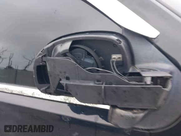 2008 Chevrolet Avalanche LTZ with VIN 3GNFK12318G241601, listed as a IAAI auction lot 42268422 with 154,345 mi miles and . Bid and sale history available at DreamBid. Image 12.