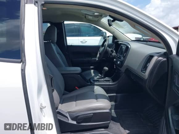 2017 Chevrolet Colorado 2WD WT z VIN 1GCHSBEA4H1162441, wystawiony jako IAAI lot #42538434 z przebiegiem 155 098 mil mil oraz . Historia ofert i sprzedaży dostępna na DreamBid. Obrazek 5.