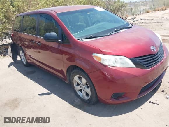 2016 Toyota Sienna L with VIN 5TDZK3DC6GS724452, listed as a IAAI auction lot 42540357 with 89,846 mi miles and . Bid and sale history available at DreamBid. Image 1.