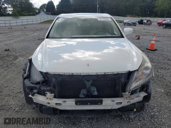 2012 Hyundai Equus Signature с VIN KMHGH4JH8CU052035, выставлен на аукционе Copart как лот 72178584 с пробегом 120 580 миль миль и Списание • Salvage title. История ставок и продаж доступна на DreamBid. Изображение 5.