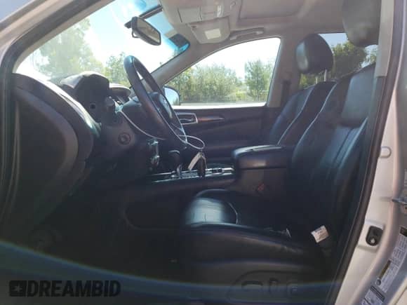 2015 Nissan Pathfinder Platinum with VIN 5N1AR2MM6FC714687, listed as a Copart auction lot 69971345 with 183,811 mi miles and Clean title. Bid and sale history available at DreamBid. Image 7.