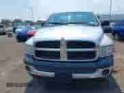 2003 Dodge 1500 ST z VIN 1D7HA16K83J588006, wystawiony jako IAAI lot #42660313 z przebiegiem 162 978 mil mil oraz . Historia ofert i sprzedaży dostępna na DreamBid. Obrazek 11.