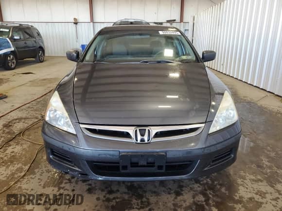 2007 Honda Accord LX SE with VIN 1HGCM55367A208911, listed as a Copart auction lot 90032495 with 230,551 mi miles and Salvage title. Bid and sale history available at DreamBid. Image 5.
