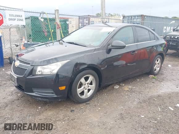 2013 Chevrolet Cruze 1LT with VIN 1G1PC5SBXD7109038, listed as a IAAI auction lot 43413290 with 105,515 mi miles and . Bid and sale history available at DreamBid. Image 12.