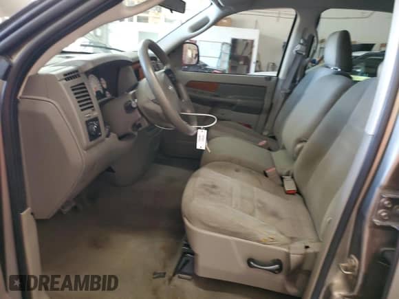 2006 Dodge 1500 SLT с VIN 1D7HU18N86S569050, выставлен на аукционе Copart как лот 82062685 с пробегом 174 166 миль миль и Списание • Salvage title. История ставок и продаж доступна на DreamBid. Изображение 7.