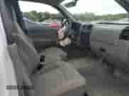 2006 Chevrolet Colorado z VIN 1GBDS146268207472, wystawiony jako Copart lot #68880674 z przebiegiem 77 922 mil mil oraz Szkoda całkowita • Salvage title. Historia ofert i sprzedaży dostępna na DreamBid. Obrazek 10.