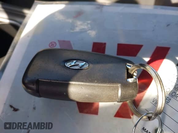 2022 Hyundai Sonata SE with VIN 5NPEG4JA0NH135327, listed as a IAAI auction lot 43490901 with 69,396 mi miles and . Bid and sale history available at DreamBid. Image 11.