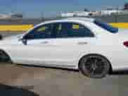 2019 Mercedes-Benz C 300 с VIN 55SWF8DB6KU287656, выставлен на аукционе IAAI как лот 42754004 с пробегом 66 579 миль миль и . История ставок и продаж доступна на DreamBid. Изображение 14.