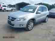 2009 Volkswagen Tiguan S с VIN WVGAV75N19W508048, выставлен на аукционе IAAI как лот 42754273 с пробегом 84 535 миль миль и . История ставок и продаж доступна на DreamBid. Изображение 2.