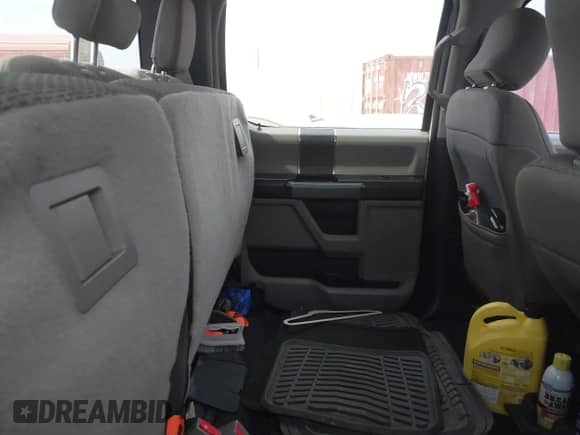 2017 Ford F-150 XL с VIN 1FTEW1CF1HKD11608, выставлен на аукционе IAAI как лот 42079355 с пробегом 217 275 миль миль и . История ставок и продаж доступна на DreamBid. Изображение 8.