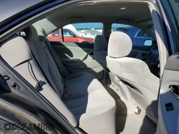 2007 Toyota Camry CE с VIN 4T1BE46K87U028184, выставлен на аукционе Copart как лот 89482725 с пробегом 142 391 миль миль и Списание • Salvage title. История ставок и продаж доступна на DreamBid. Изображение 10.