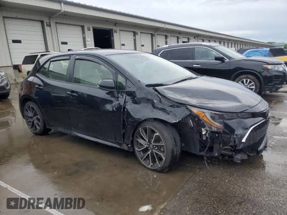 2022 Toyota Corolla XSE with VIN JTNC4MBE1N3165512, listed as a Copart auction lot 60106665 with 44,311 mi miles and Salvage title. Bid and sale history available at DreamBid. Image 4.