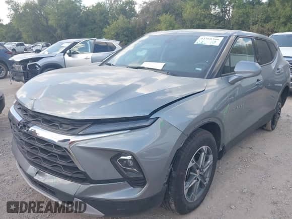 2024 Chevrolet Blazer LT with VIN 3GNKBCR42RS194747, listed as a IAAI auction lot 43368306 with 47,965 mi miles and . Bid and sale history available at DreamBid. Image 2.