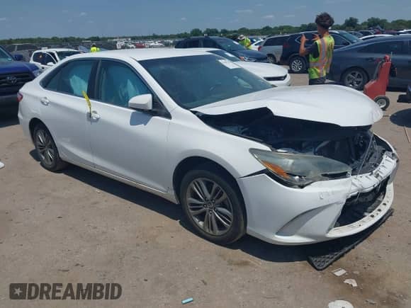 2016 Toyota Camry XLE with VIN 4T1BF1FK3GU557716, listed as a IAAI auction lot 42930732 with 97,137 mi miles and . Bid and sale history available at DreamBid. Image 1.