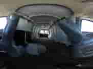 2020 Chevrolet Express Cargo с VIN 1GCWGBFG6L1120325, выставлен на аукционе IAAI как лот 42134945 с пробегом 117 284 миль миль и . История ставок и продаж доступна на DreamBid. Изображение 17.
