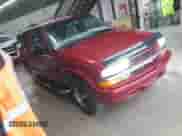 2002 Chevrolet Blazer LS с VIN 1GNCS13W82K137523, выставлен на аукционе IAAI как лот 41533011 с пробегом 87 229 миль миль и . История ставок и продаж доступна на DreamBid. Изображение 1.