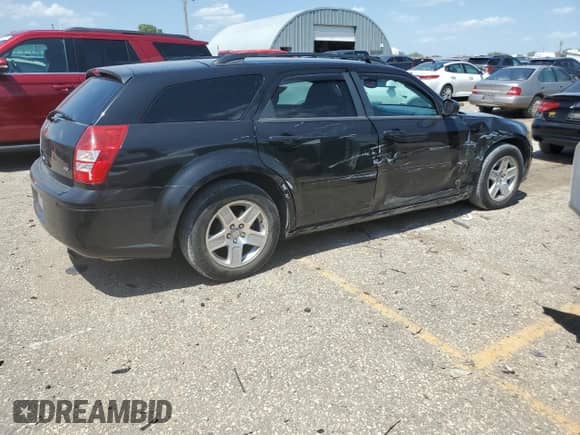 2005 Dodge Magnum SE with VIN 2D4FV48V95H158734, listed as a Copart auction lot 61776875 with 182,418 mi miles and Salvage title. Bid and sale history available at DreamBid. Image 3.