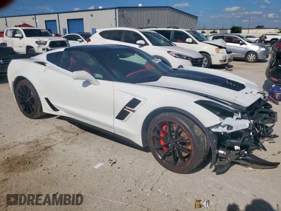 2019 Chevrolet Corvette Grand Sport 3LT z VIN 1G1Y12D7XK5104397, wystawiony jako Copart lot #58075195 z przebiegiem Nie podano mil oraz Szkoda całkowita • Salvage title. Historia ofert i sprzedaży dostępna na DreamBid. Obrazek 4.
