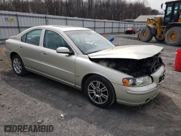 2005 Volvo S60 с VIN YV1RH592752442037, выставлен на аукционе Copart как лот 49637015 с пробегом 103 774 миль миль и Списание • Salvage title. История ставок и продаж доступна на DreamBid. Изображение 4.