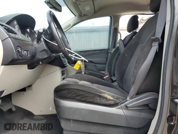 2016 Dodge Grand Caravan SE with VIN 2C4RDGBG6GR237056, listed as a Copart auction lot 81151145 with 156,837 mi miles and Clean title. Bid and sale history available at DreamBid. Image 7.