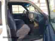 1997 GMC Sierra 1500 с VIN 2GTEC19R8V1561126, выставлен на аукционе IAAI как лот 41456149 с пробегом 240 605 миль миль и . История ставок и продаж доступна на DreamBid. Изображение 5.