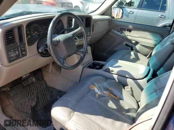 2001 GMC Sierra 1500 SLE with VIN 2GTEC19T111270232, listed as a Copart auction lot 81099035 with 88,404 mi miles and Salvage title. Bid and sale history available at DreamBid. Image 8.