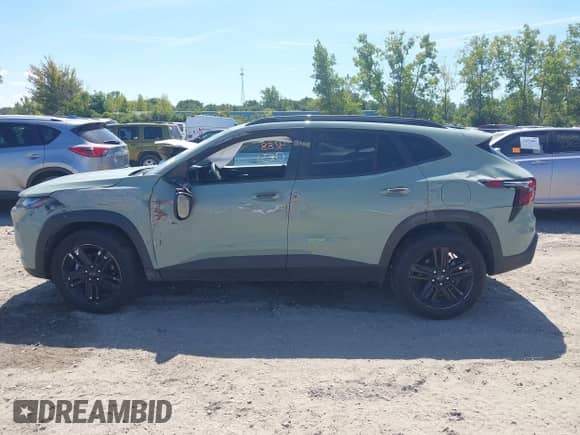 2025 Chevrolet Trax ACTIV z VIN KL77LKEP5SC168464, wystawiony jako IAAI lot #42880231 z przebiegiem 3 274 mil mil oraz . Historia ofert i sprzedaży dostępna na DreamBid. Obrazek 15.