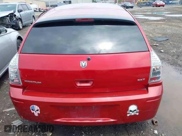 2006 Dodge Magnum z VIN 2D4FV47V36H436854, wystawiony jako IAAI lot #42608846 z przebiegiem 192 552 mil mil oraz . Historia ofert i sprzedaży dostępna na DreamBid. Obrazek 15.