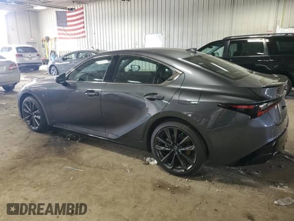 2025 Lexus IS 350 F Sport с VIN JTHBZ1E20S5038573, выставлен на аукционе Copart как лот 67395965 с пробегом 3 111 миль миль и Списание • Salvage title. История ставок и продаж доступна на DreamBid. Изображение 2.