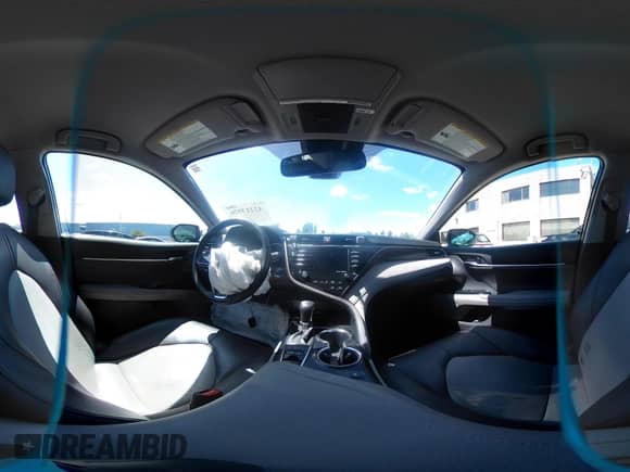 2020 Toyota Camry Hybrid XLE z VIN 4T1F31AK4LU526096, wystawiony jako IAAI lot #42213926 z przebiegiem 102 881 mil mil oraz . Historia ofert i sprzedaży dostępna na DreamBid. Obrazek 20.