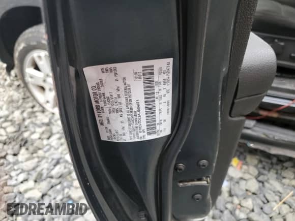 2010 Ford Explorer XLT z VIN 1FMEU7DE2AUA04971, wystawiony jako Copart lot #71516415 z przebiegiem 249 860 mil mil oraz Szkoda całkowita • Salvage title. Historia ofert i sprzedaży dostępna na DreamBid. Obrazek 13.