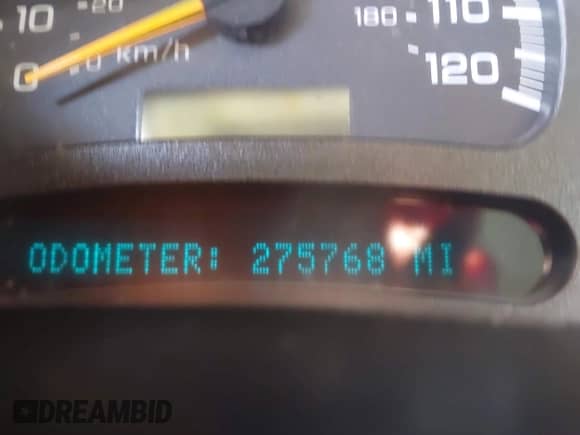 2005 Chevrolet Silverado 1500 Z71 z VIN 2GCEK13T551287925, wystawiony jako IAAI lot #43392727 z przebiegiem 275 768 mil mil oraz . Historia ofert i sprzedaży dostępna na DreamBid. Obrazek 7.