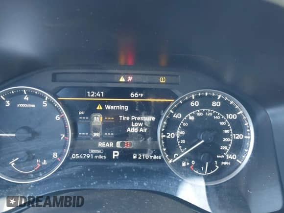 2024 Mitsubishi Outlander SE с VIN JA4J4VA82RZ026354, выставлен на аукционе IAAI как лот 43492304 с пробегом 54 791 миль миль и . История ставок и продаж доступна на DreamBid. Изображение 7.