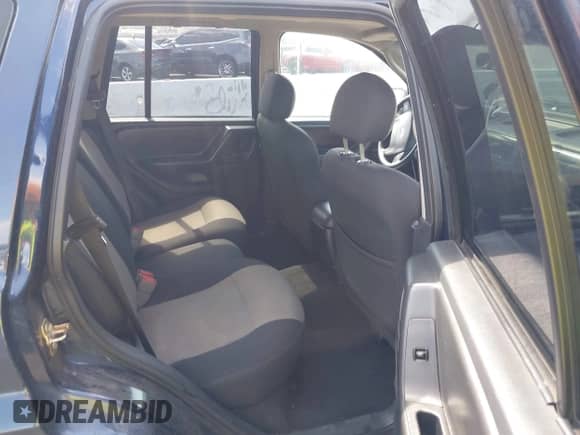 2004 Jeep Grand Cherokee с VIN 1J4GX48J74C283123, выставлен на аукционе IAAI как лот 42477393 с пробегом 182 491 миль миль и . История ставок и продаж доступна на DreamBid. Изображение 8.