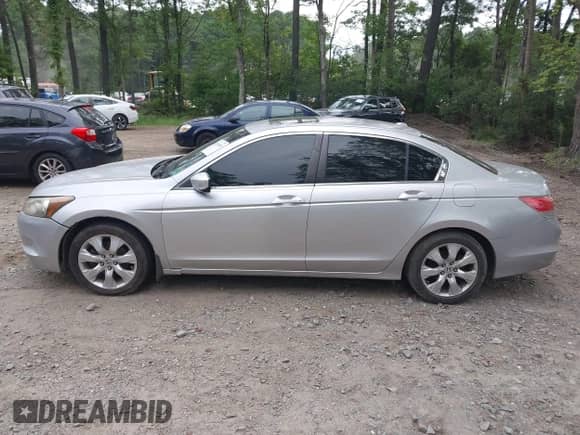 2008 Honda Accord EX-L with VIN 1HGCP26898A012320, listed as a IAAI auction lot 42895695 with 126,689 mi miles and . Bid and sale history available at DreamBid. Image 14.