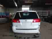 2007 Toyota Sienna XLE с VIN 5TDZK22C77S021889, выставлен на аукционе IAAI как лот 43236592 с пробегом 179 840 миль миль и . История ставок и продаж доступна на DreamBid. Изображение 16.