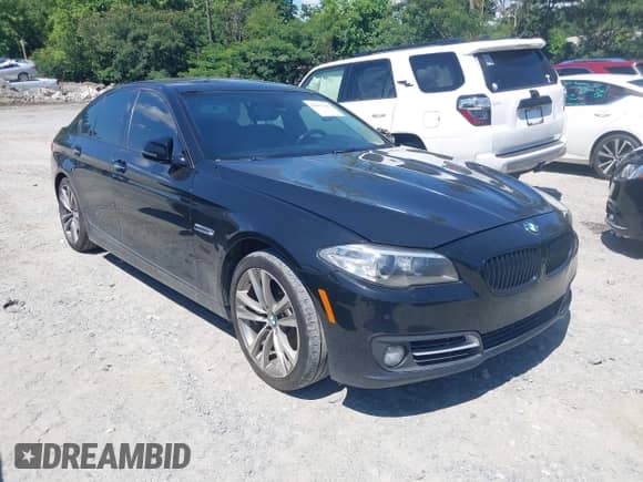 2016 BMW 5 Series 528i xDrive с VIN WBA5A7C58GG644329, выставлен на аукционе IAAI как лот 42651485 с пробегом 162 438 миль миль и . История ставок и продаж доступна на DreamBid. Изображение 1.