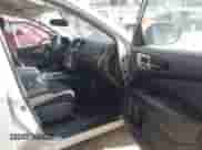 2020 Nissan Pathfinder SV z VIN 5N1DR2BM0LC603404, wystawiony jako IAAI lot #43085604 z przebiegiem 94 897 mil mil oraz . Historia ofert i sprzedaży dostępna na DreamBid. Obrazek 5.