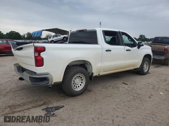 2024 Chevrolet Silverado 1500 Work Truck with VIN 3GCUDAEDXRG408800, listed as a Copart auction lot 62154285 with 6,495 mi miles and Salvage title. Bid and sale history available at DreamBid. Image 3.