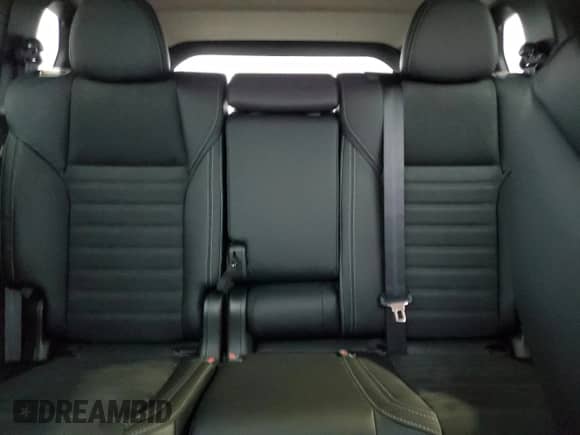 2025 Mitsubishi Outlander SE с VIN JA4J3VA82SZ011362, выставлен на аукционе Copart как лот 81945925 с пробегом 4 030 миль миль и Списание • Salvage title. История ставок и продаж доступна на DreamBid. Изображение 10.