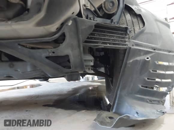 2004 Toyota Highlander with VIN JTEDP21A540011660, listed as a IAAI auction lot 42772109 with 148,191 mi miles and . Bid and sale history available at DreamBid. Image 18.