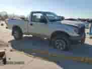 2004 Toyota Tacoma PreRunner z VIN 5TENM92N94Z413144, wystawiony jako Copart lot #42636195 z przebiegiem 127 964 mil mil oraz Szkoda całkowita • Salvage title. Historia ofert i sprzedaży dostępna na DreamBid. Obrazek 4.