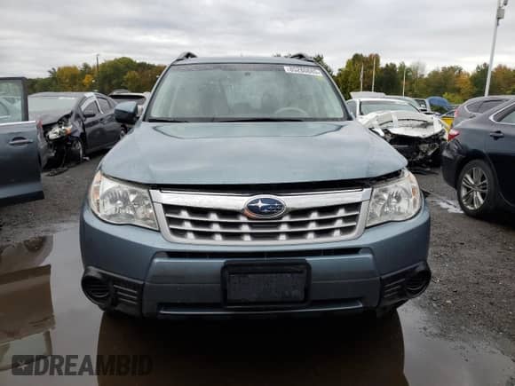 2012 Subaru Forester X Premium z VIN JF2SHADCXCH462889, wystawiony jako Copart lot #85280885 z przebiegiem 68 616 mil mil oraz Szkoda całkowita • Salvage title. Historia ofert i sprzedaży dostępna na DreamBid. Obrazek 5.