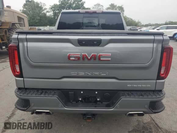 2023 GMC Sierra 1500 Denali с VIN 3GTUUGEL1PG296220, выставлен на аукционе Copart как лот 69267315 с пробегом 20 315 миль миль и Списание • Salvage title. История ставок и продаж доступна на DreamBid. Изображение 6.