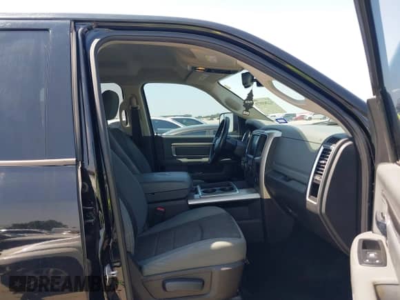 2015 Ram 1500 Outdoorsman с VIN 1C6RR6LT1FS554349, выставлен на аукционе IAAI как лот 42269573 с пробегом 177 281 миль миль и . История ставок и продаж доступна на DreamBid. Изображение 5.