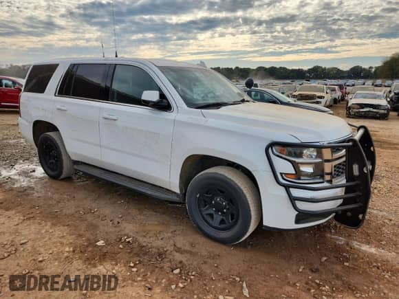 2020 Chevrolet Tahoe Commercial z VIN 1GNLCDEC8LR109327, wystawiony jako Copart lot #87049425 z przebiegiem 184 657 mil mil oraz Czysty tytuł • Clean title. Historia ofert i sprzedaży dostępna na DreamBid. Obrazek 4.